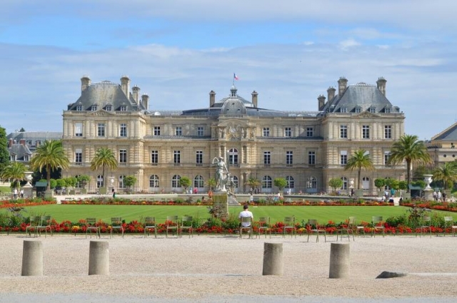 The Luxembourg Palace is located at 15 rue de Vaugirard in the 6th arrondissement of Paris